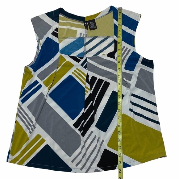 MULTICOLORED Geometric Sleeveless Square Neck Top - Picture 7 of 10